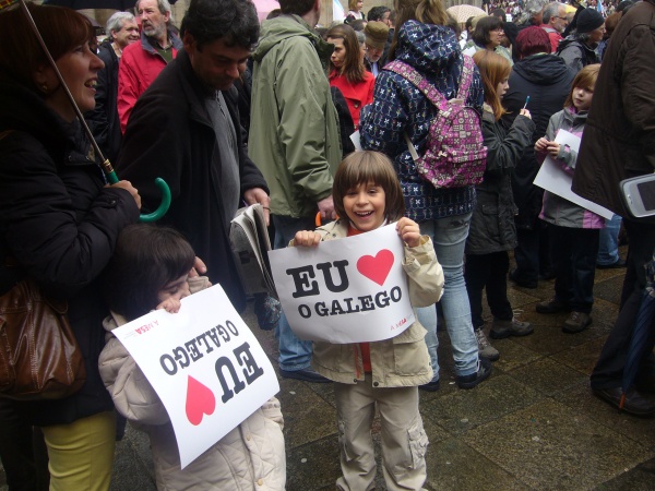 Manifestación polo dereito a vivirmos en galego